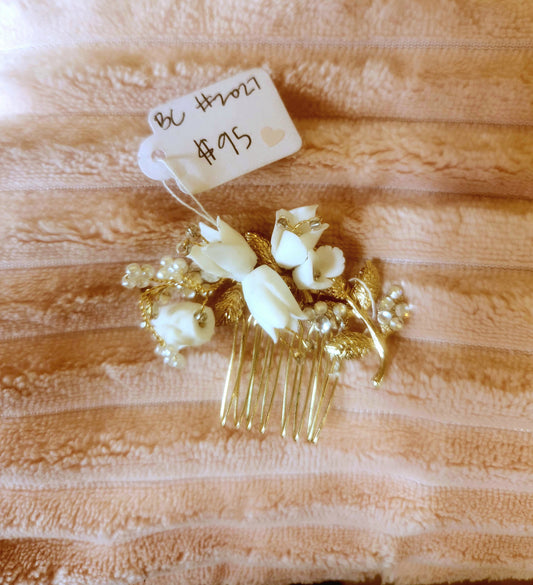 Beatrice Couture Floral Hair Comb