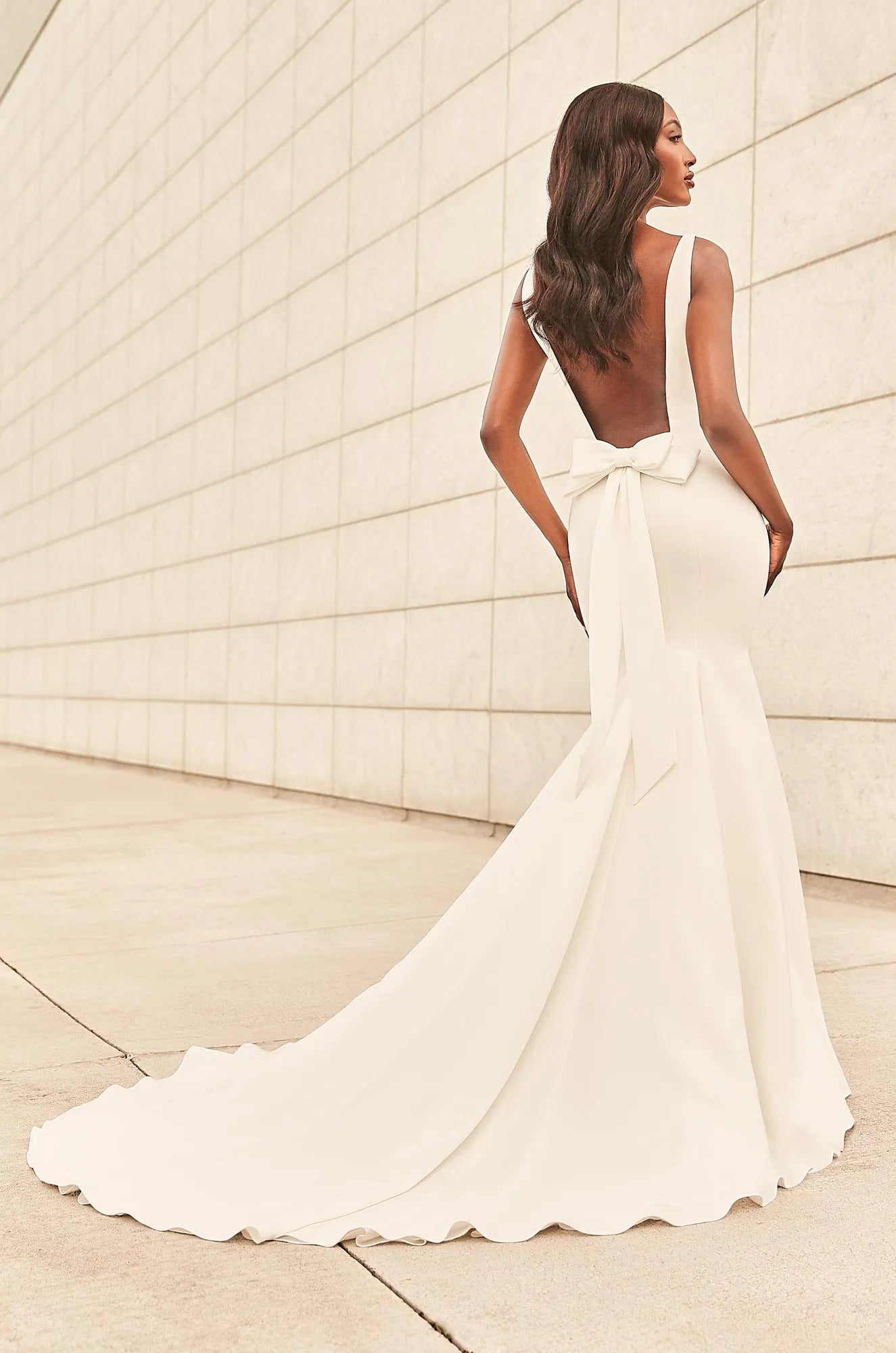 Paloma Blanca 4980