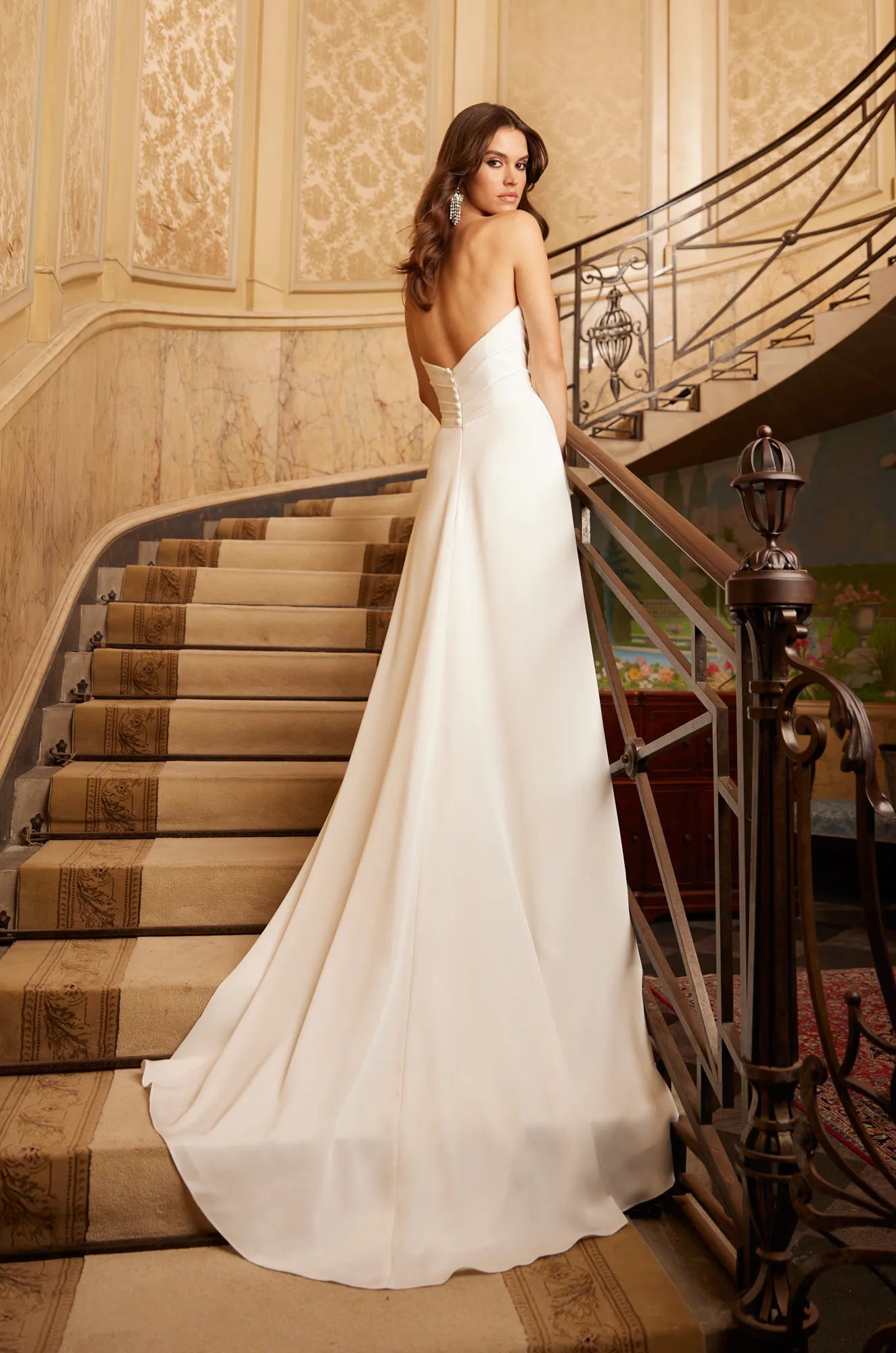 Paloma Blanca 5058