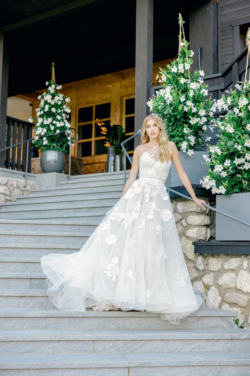 Willowby by Watters Florence – The Sample Shoppe Willowby by Watters Florence – The Sample Shoppe