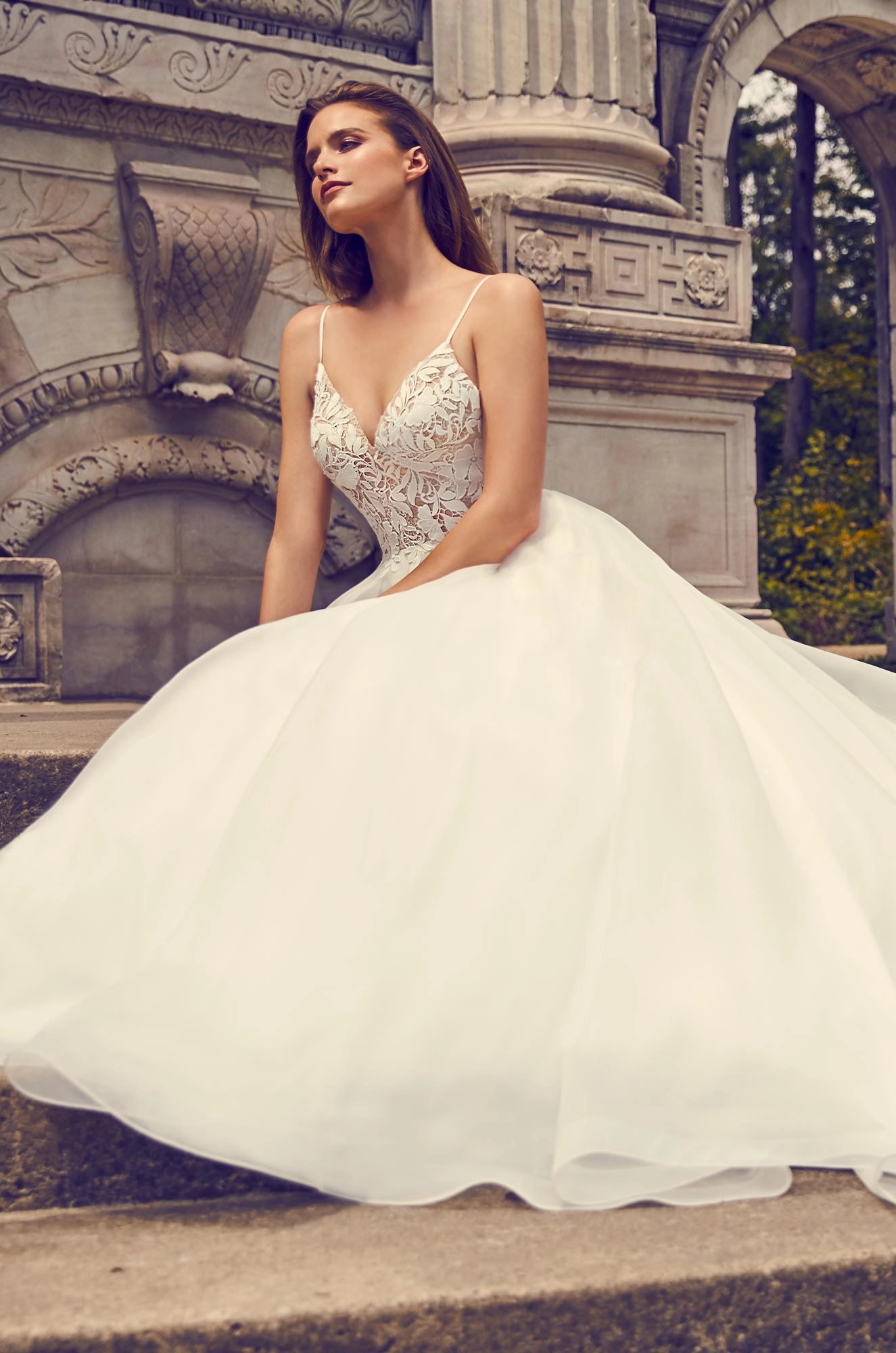 Mikaella 2225
