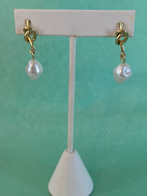 Ellie Earrings
