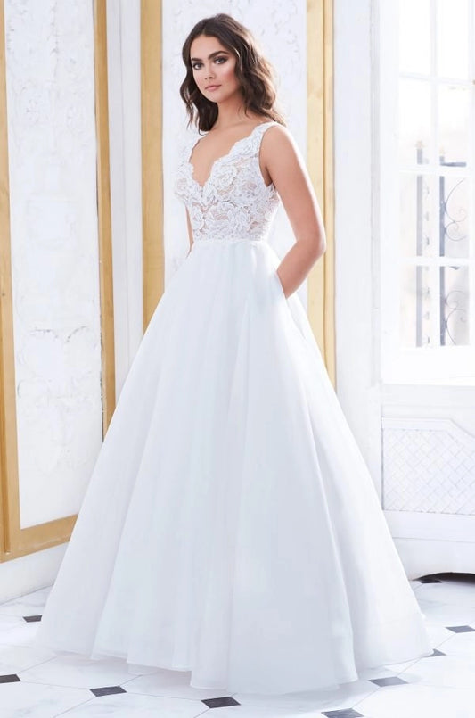 Paloma Blanca 4852