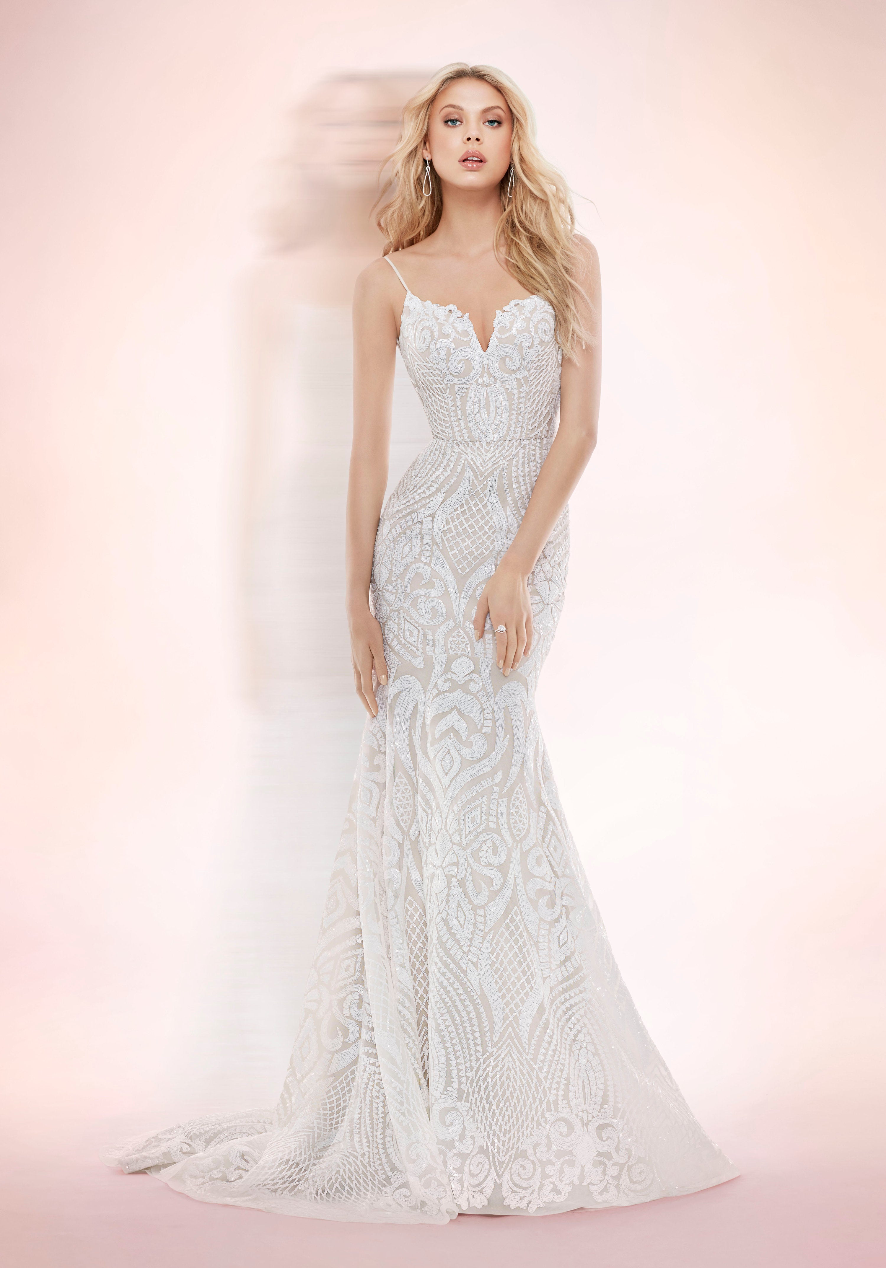Style 6755, Reagan Wedding Dress by Hayley Paige | The Dressfinder (the US  & Canada)